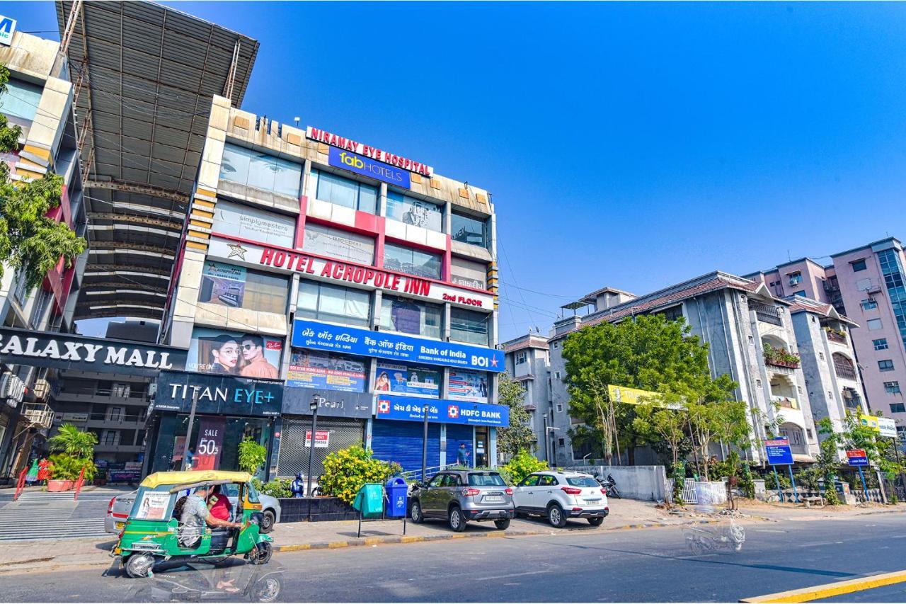 Fabhotel Acropole Inn Ahmedabad Exterior photo